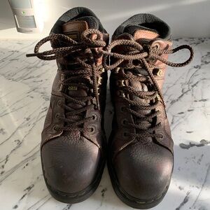 Dr Martens Unisex Industrial Boots 7/8